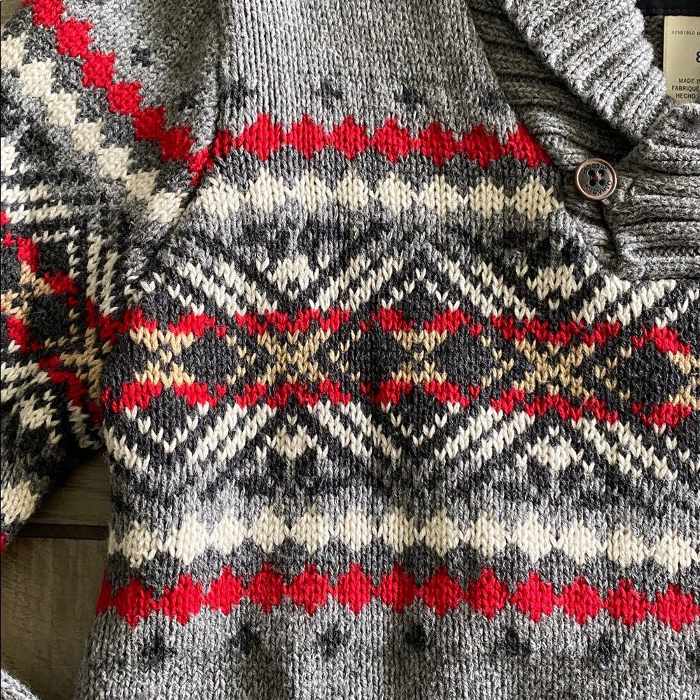 Carter’s Boys Button Shawl Collar Fair Isle Sweater/Pullover - Picture 4 of 5